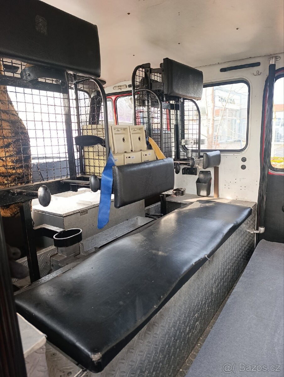 Mercedes hasičský vůz - 12