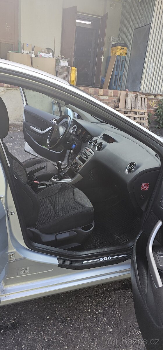 Peugeot 308 - 12