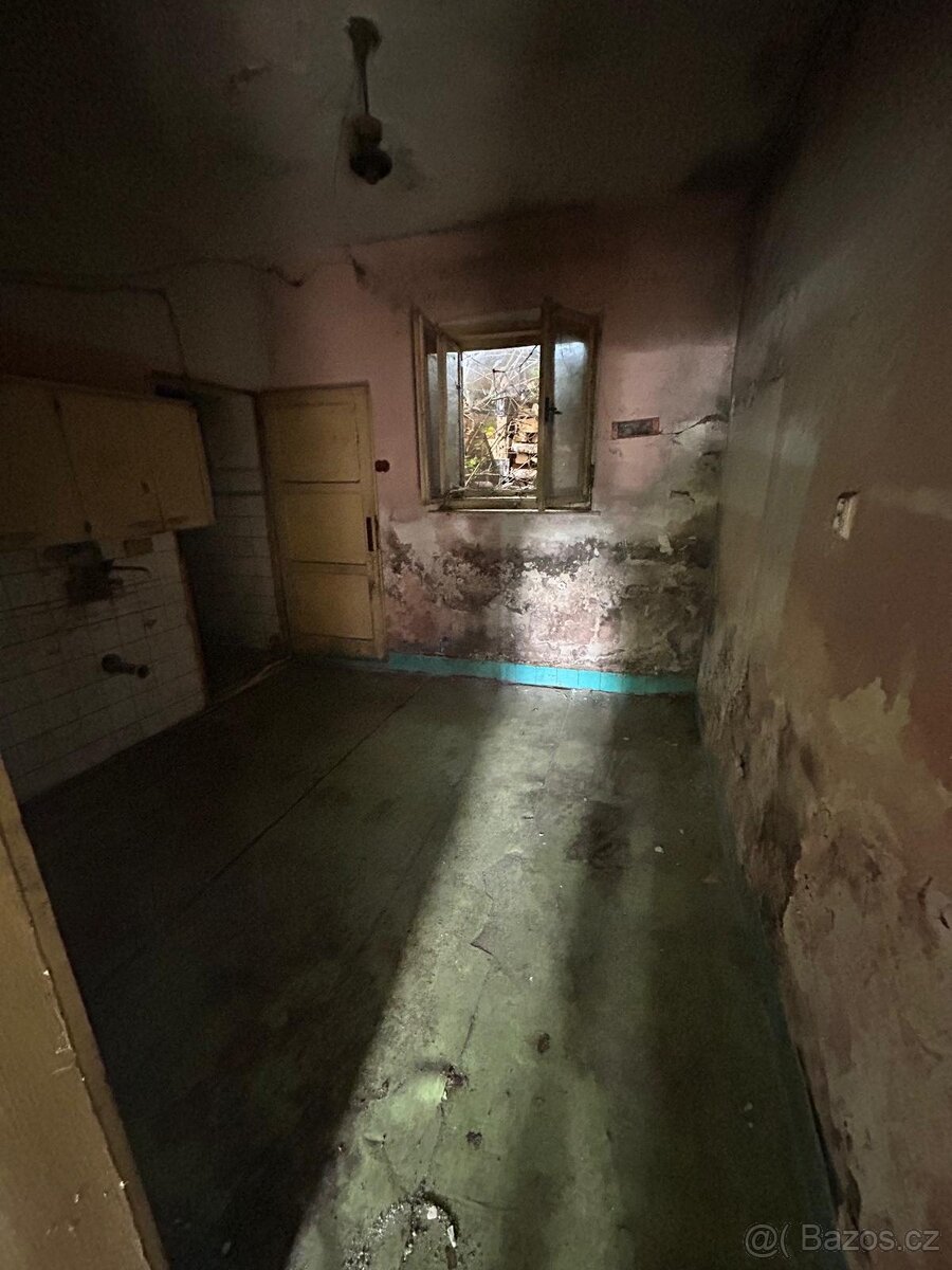 Dům 4+1 ve Štědré, pozemek 2064 m2 - 12