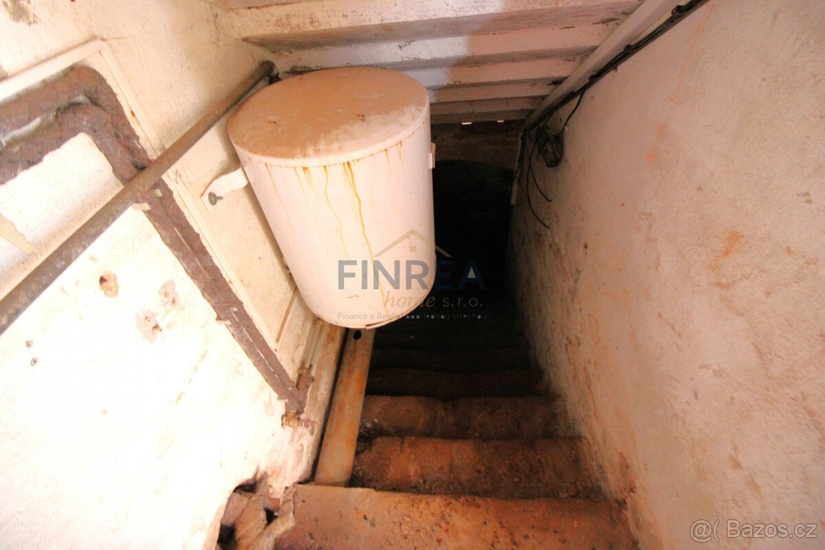 Prodej rodinného domu 350 m2, pozemek 984 m2 Rudé armády, Br - 12