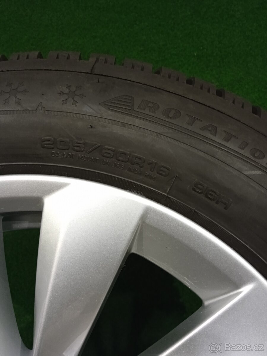 NOVE zimni alu 205/60/16 5x112 octavia - 12