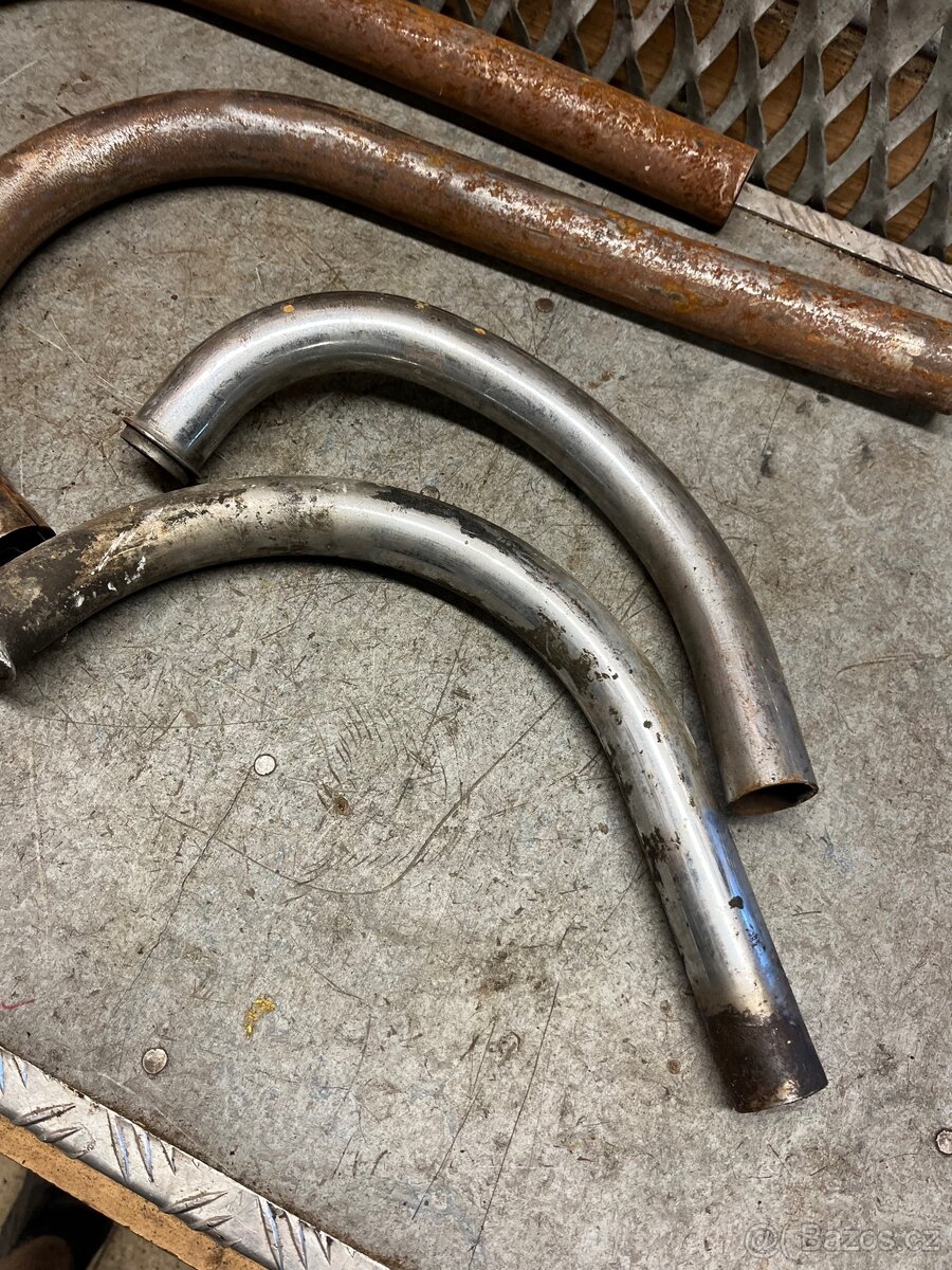 Různé kolena výfuku Jawa/ČZ - 12