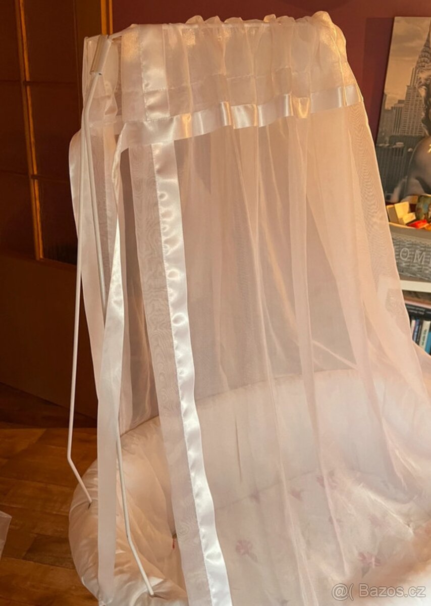 Proutěná postýlka - košík na spaní - 12