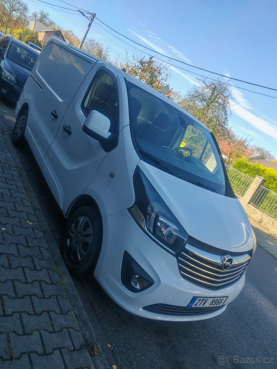 Vivaro 2018 210tkm Klima CouvKamera Tempomat 96Kw - 12