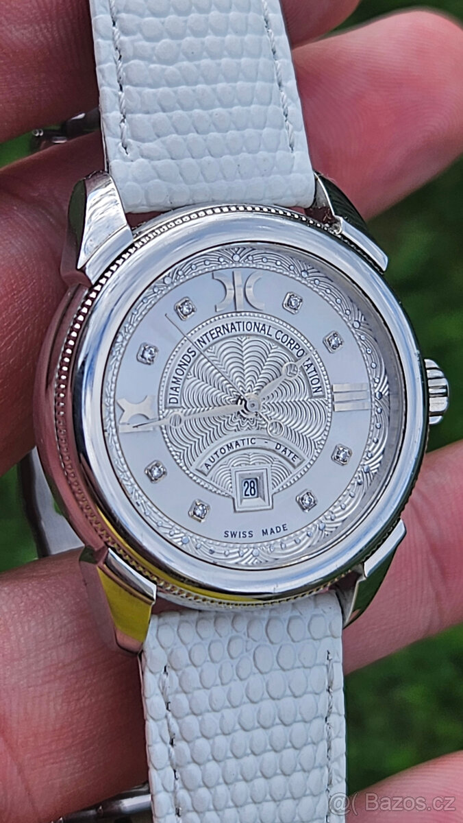 Diamantové automatické dámske hodinky DIC A9261A biele - 12