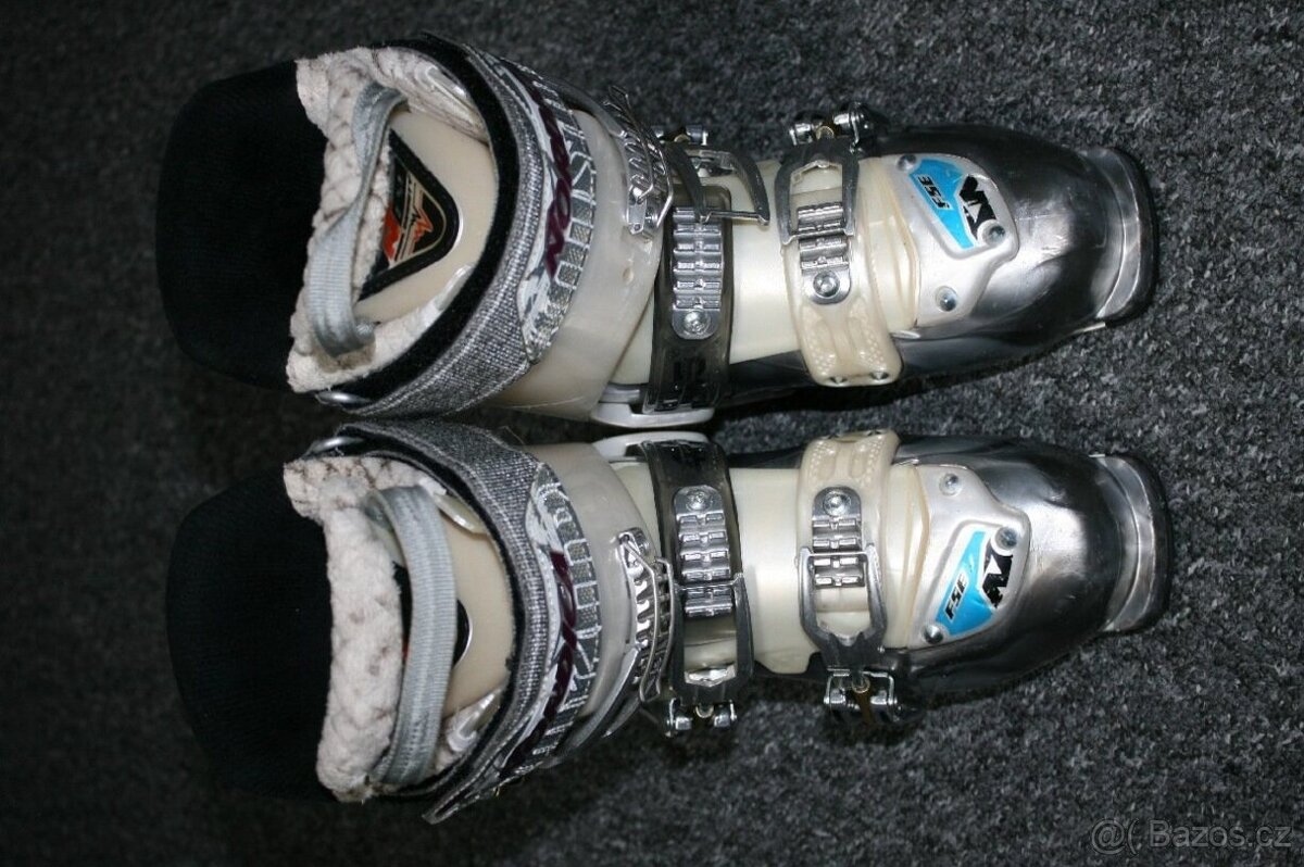 dámske lyže Dynastar Intense light 144 cm - 12