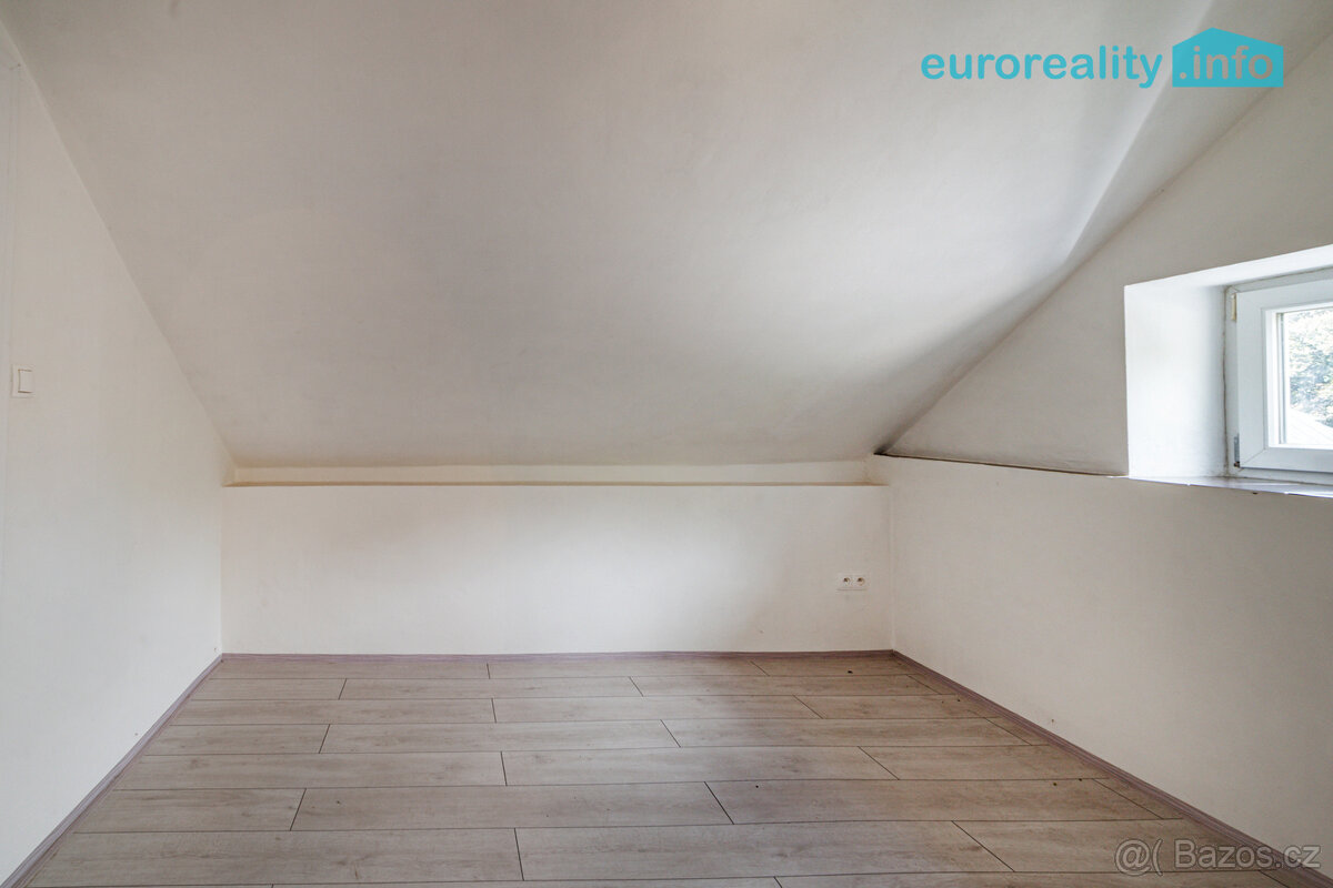 Prodej, byt 1+1, 30 m2, Kraslice, ul. Rybná - 12