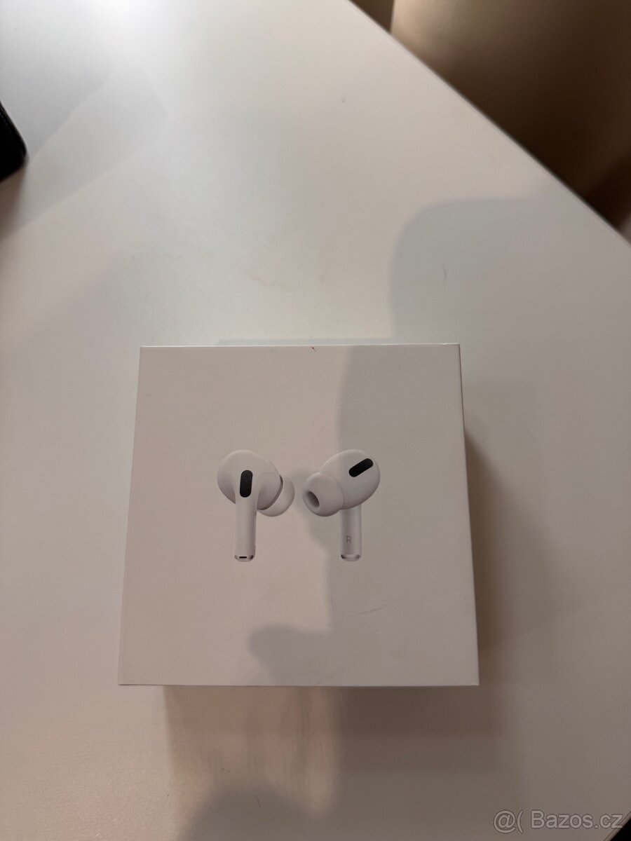 AirPods Pro - 12