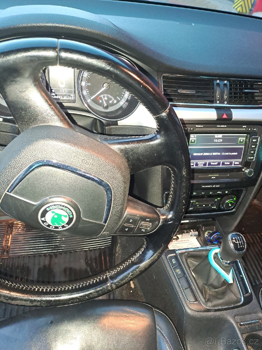 ŠKODA SUPERB 2.0 TDI combi - 12