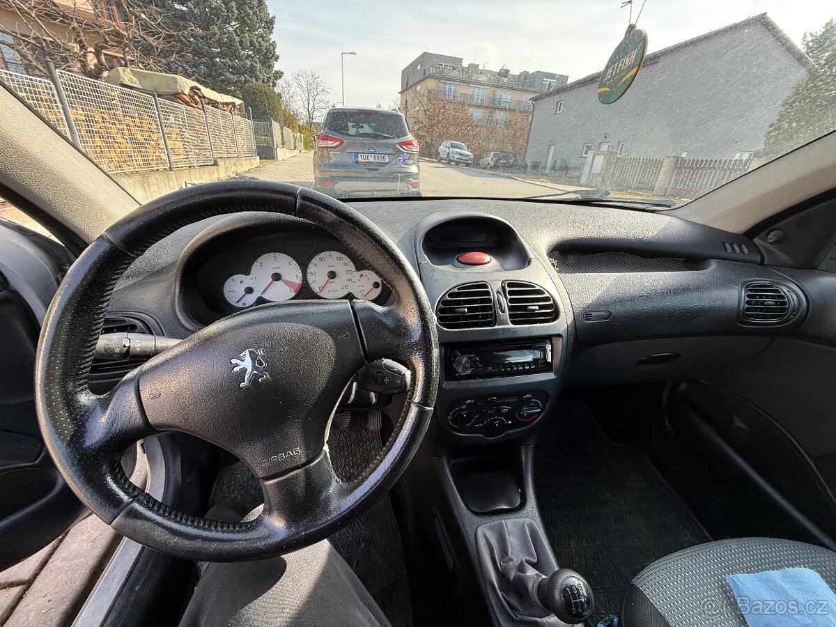 Peugeot 206 sw 1.4hdi - 12