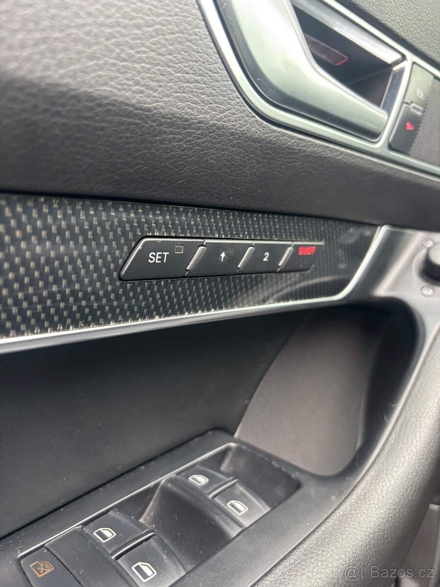 Audi S6 5.2V10 320kW Avant Quattro - 12