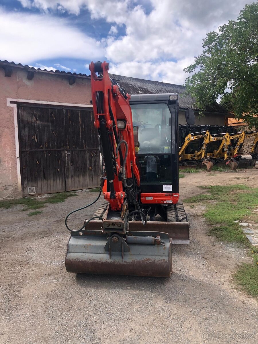 Pásový bagr Kubota U27 - 4 - 12