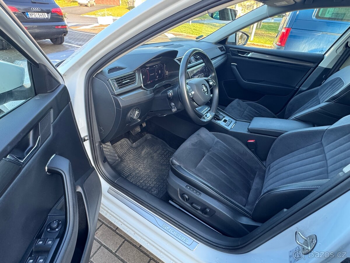 Škoda Superb, 2.0TDI 147KW/4x4 Style Plus Rok 2022/11 DPH - 12
