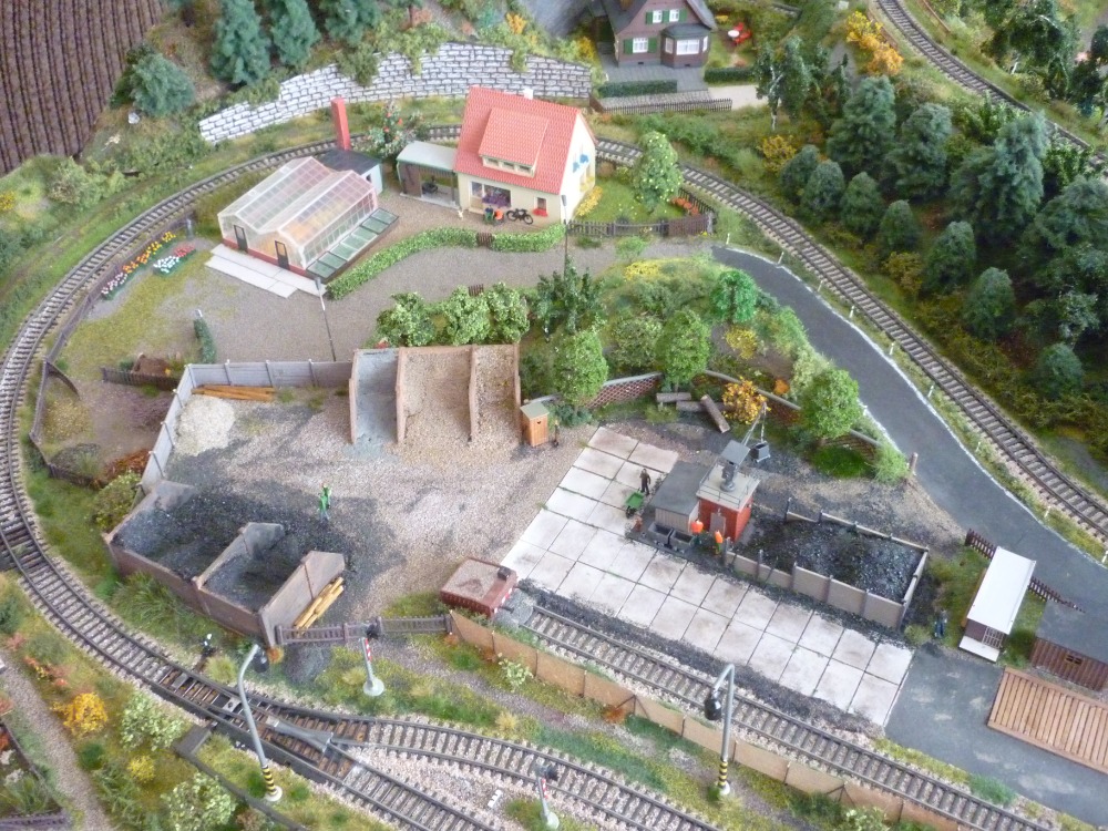 Modelová železnice, kolejište, vláčky TT - 12