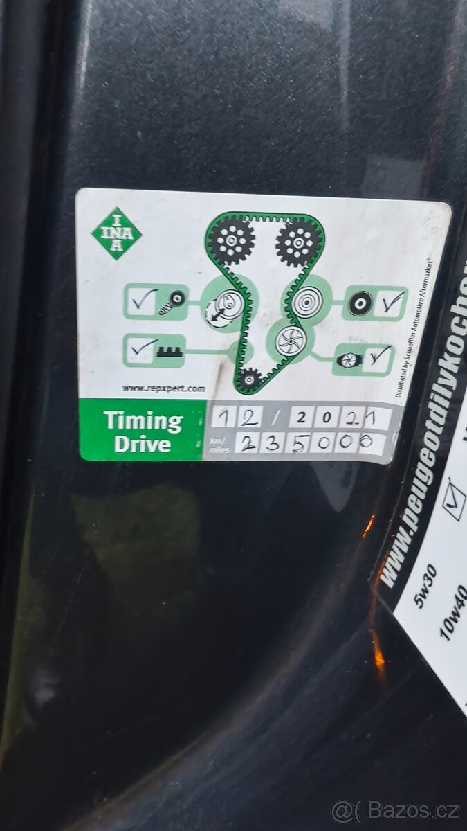 Peugeot 5008 1.6Hdi 7-mistny - 12