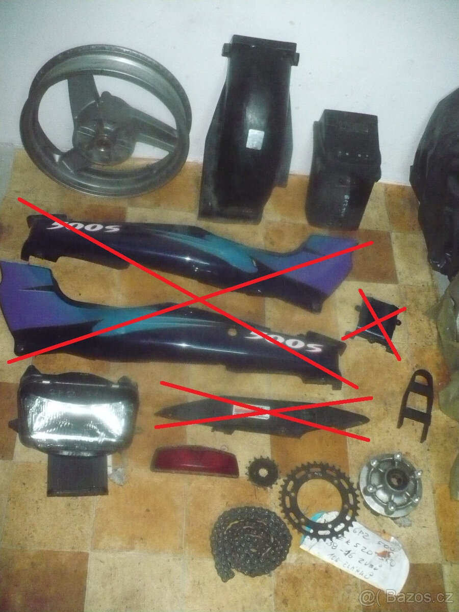 Kawasaki GPZ 500 r. 95 díly - 12