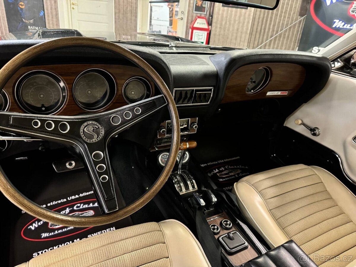 Ford Mustang Shelby GT500 z roku 1969 - 12