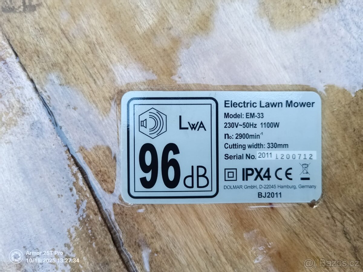 Zahradní elektrická sekačka DOLMAR EM-33 - 12