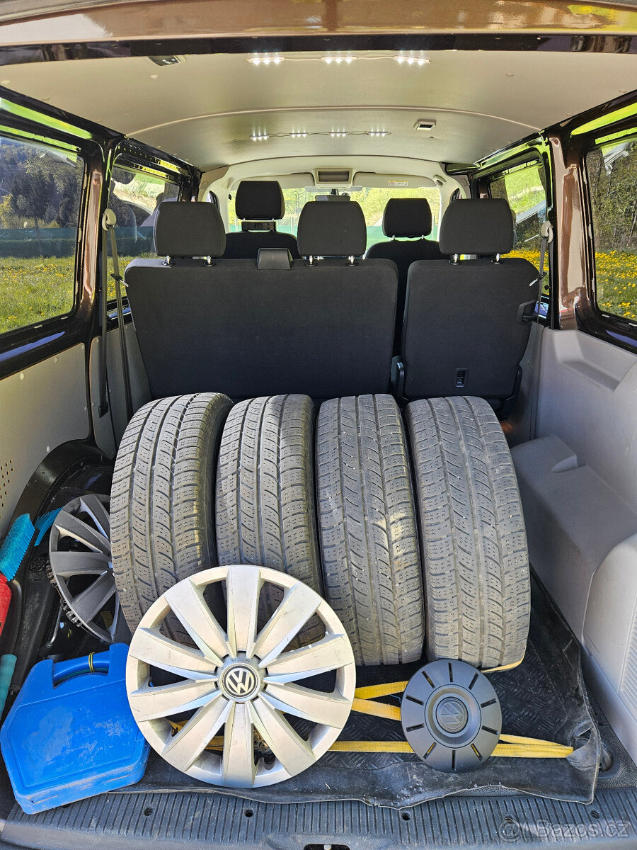 VOLKSWAGEN TRANSPORTER T6 KOMBI - 12