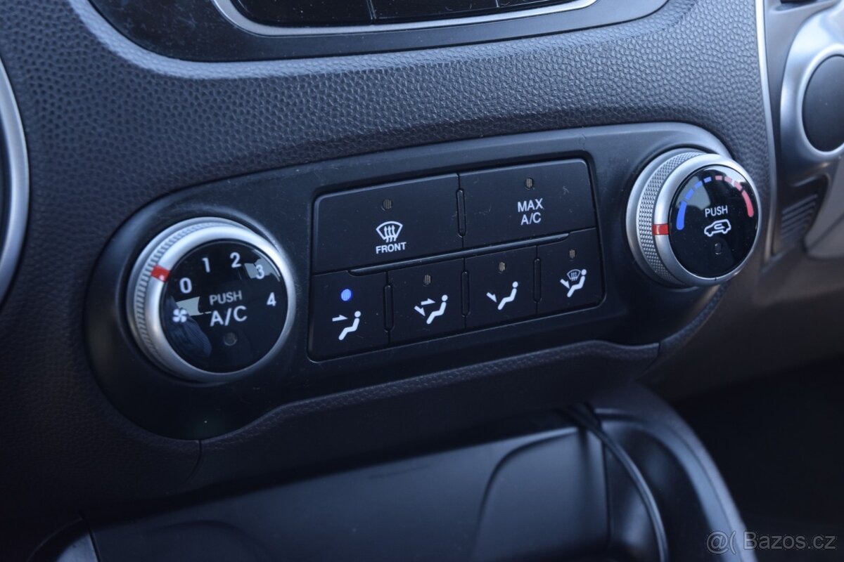 Hyundai ix35 - 12