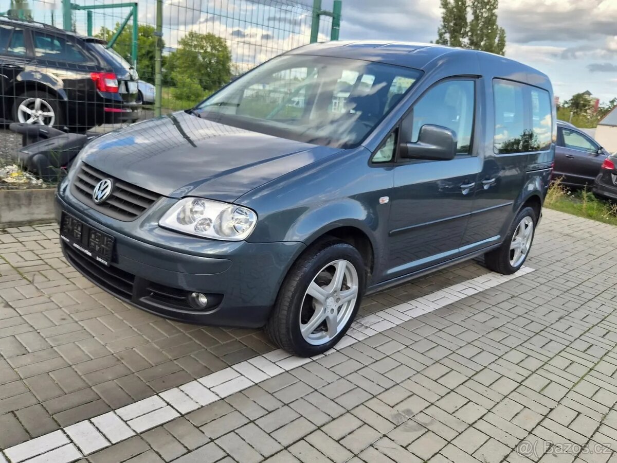 Volkswagen Caddy, 1.6i LIFE - 12