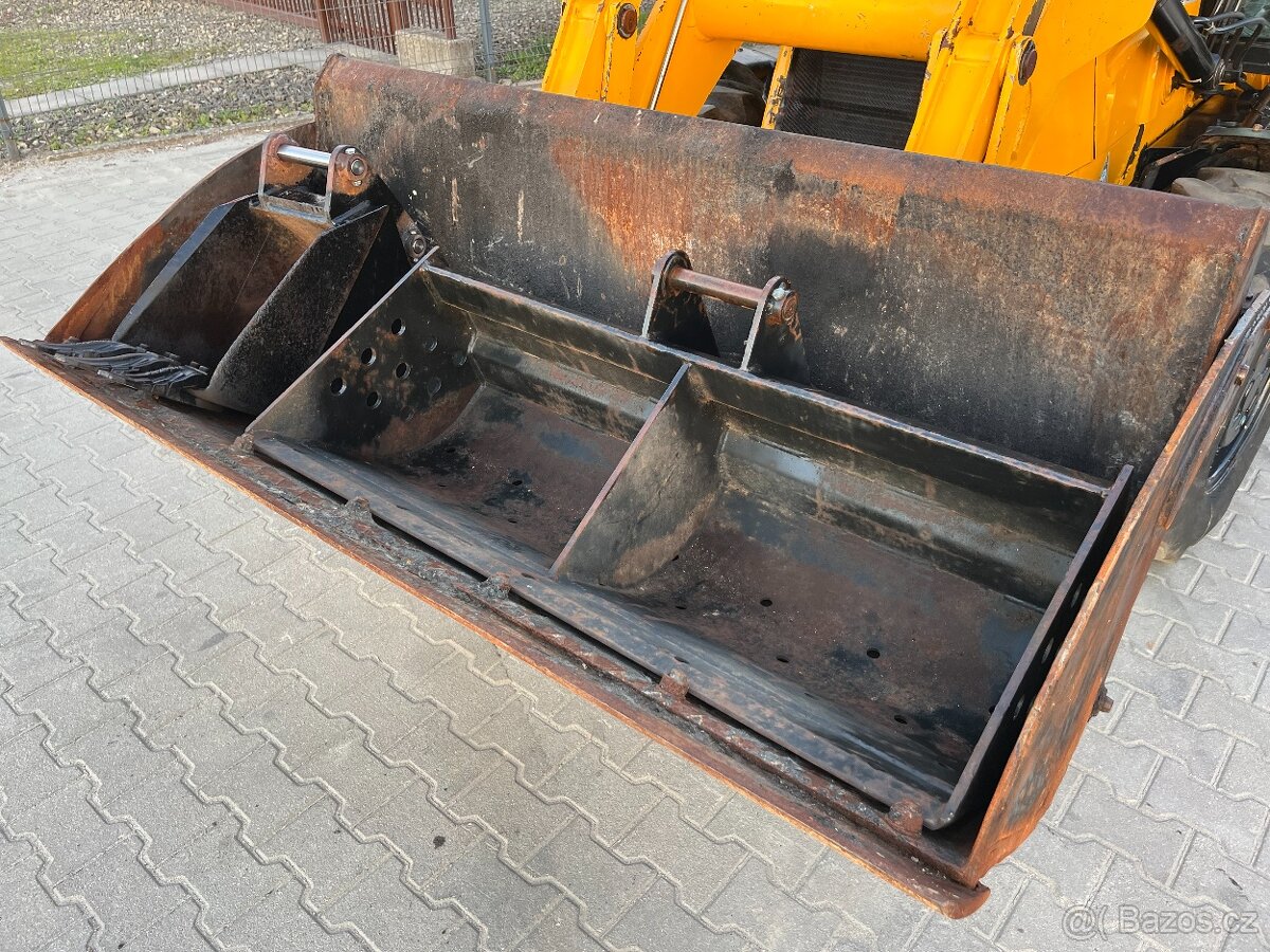Rýpadlo-nakladač JCB 2CX Streetmaster, 3CX Compact - 12