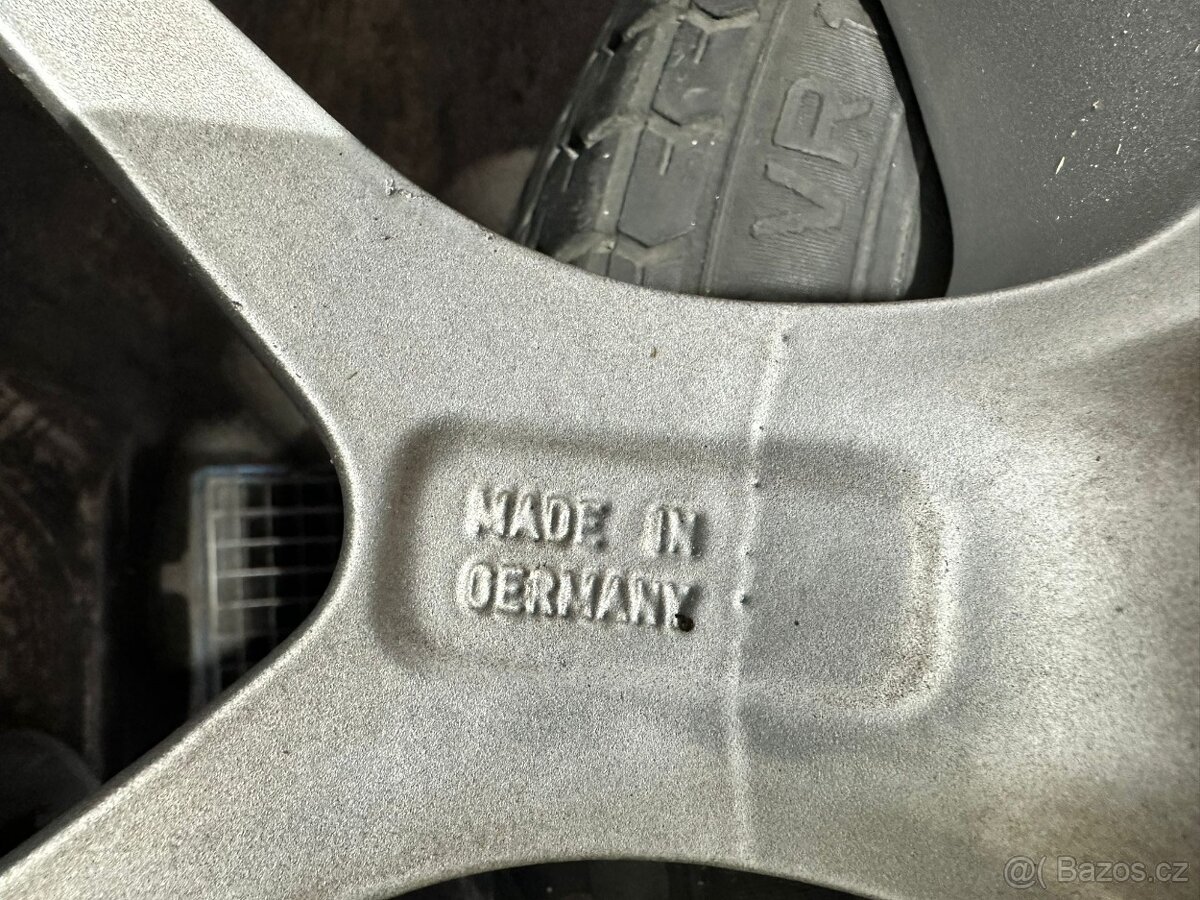 Prodám ALU kola Ferrari styl 5x112 ,57,1mm , 8jx18 H2 - 12