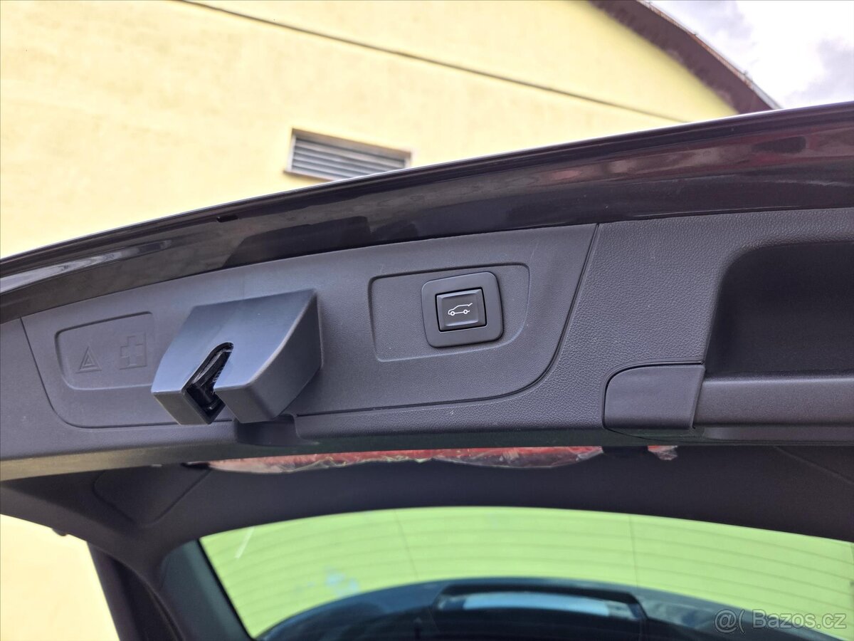 Opel Insignia ST 2,0 CDTi 4x4 GS Line ČR 1.majitel - 12