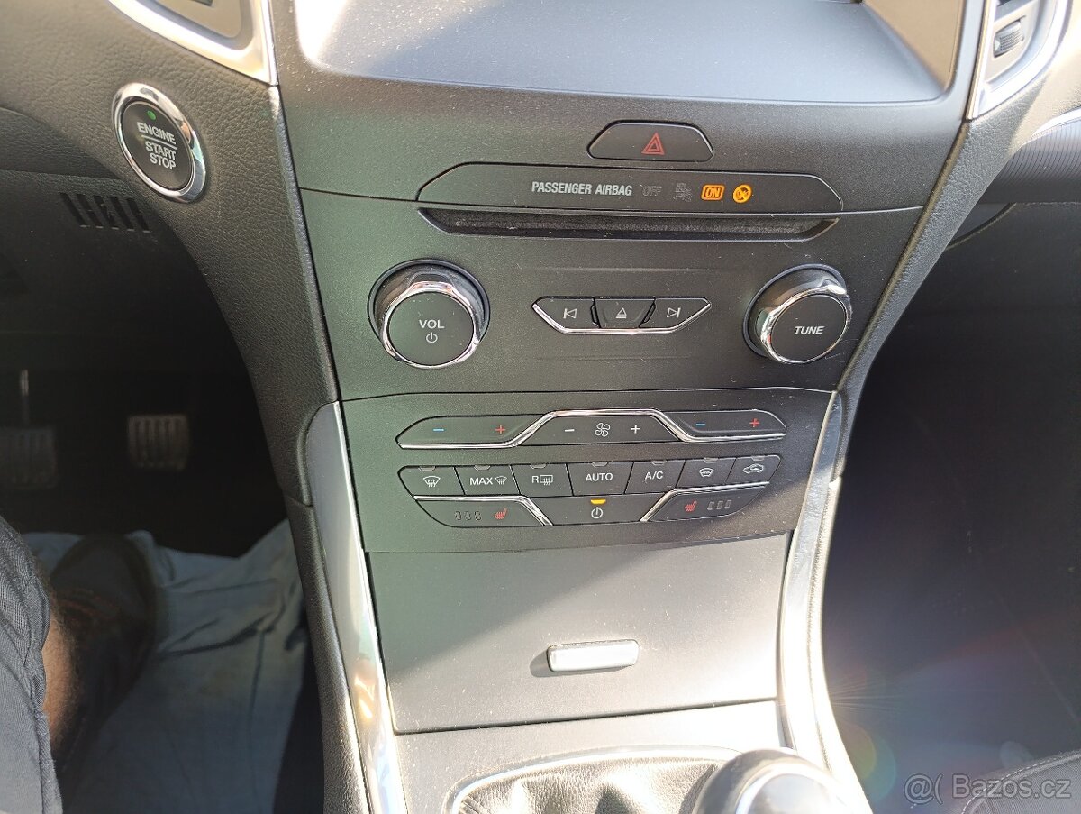 Ford Galaxy 2019 Titanium 7mist - 12