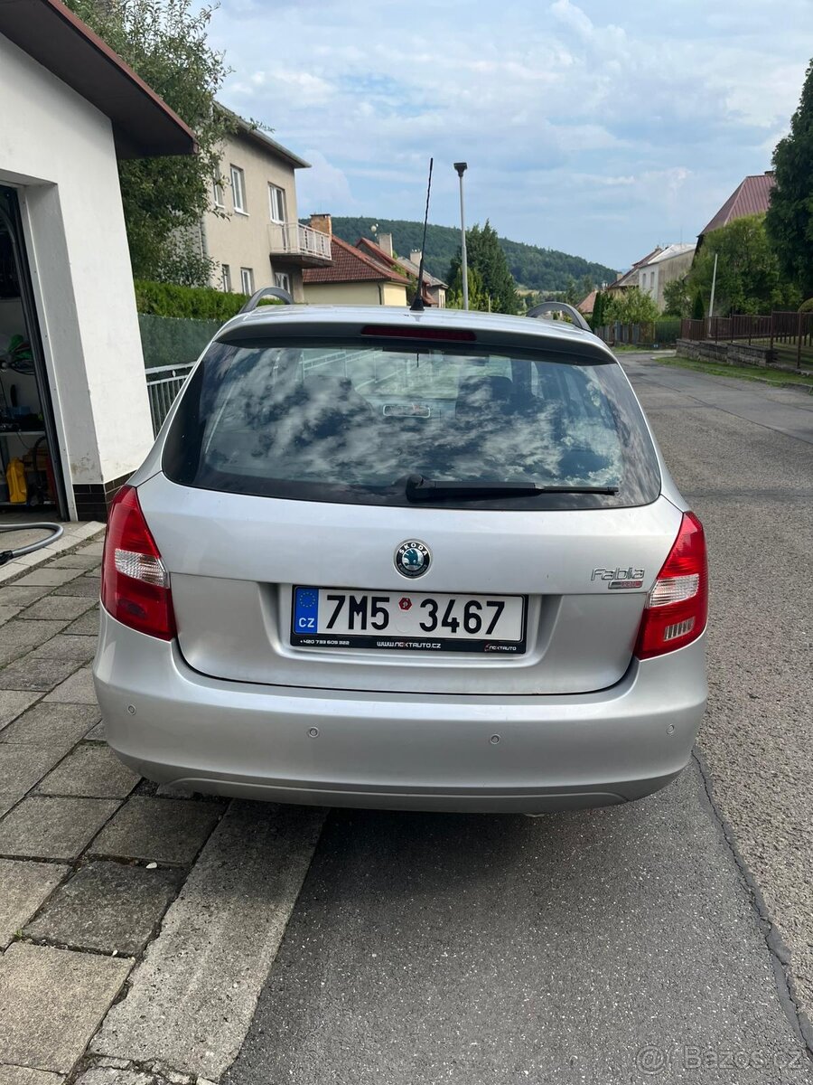Škoda fabia 2 - 12