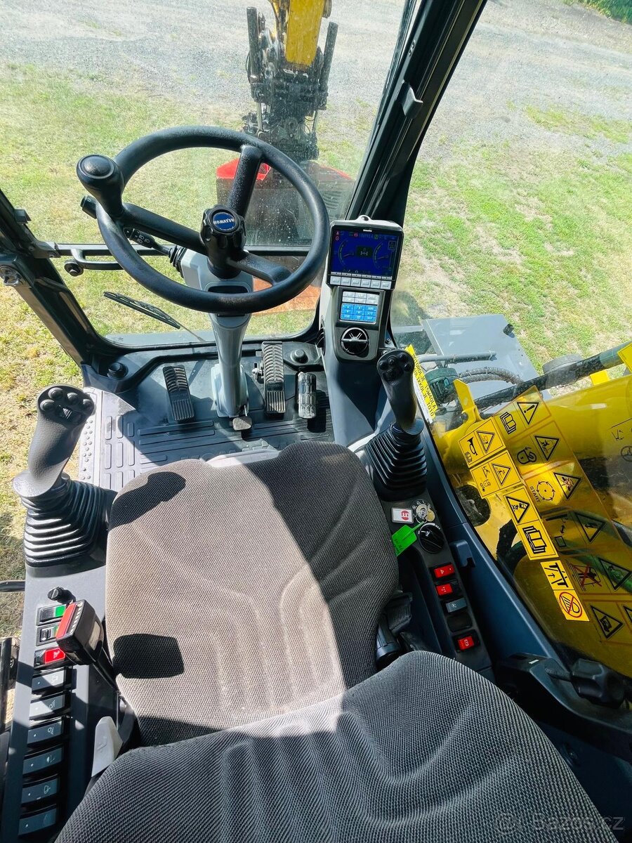 Kolové rypadlo Komatsu PW148-10 - 12