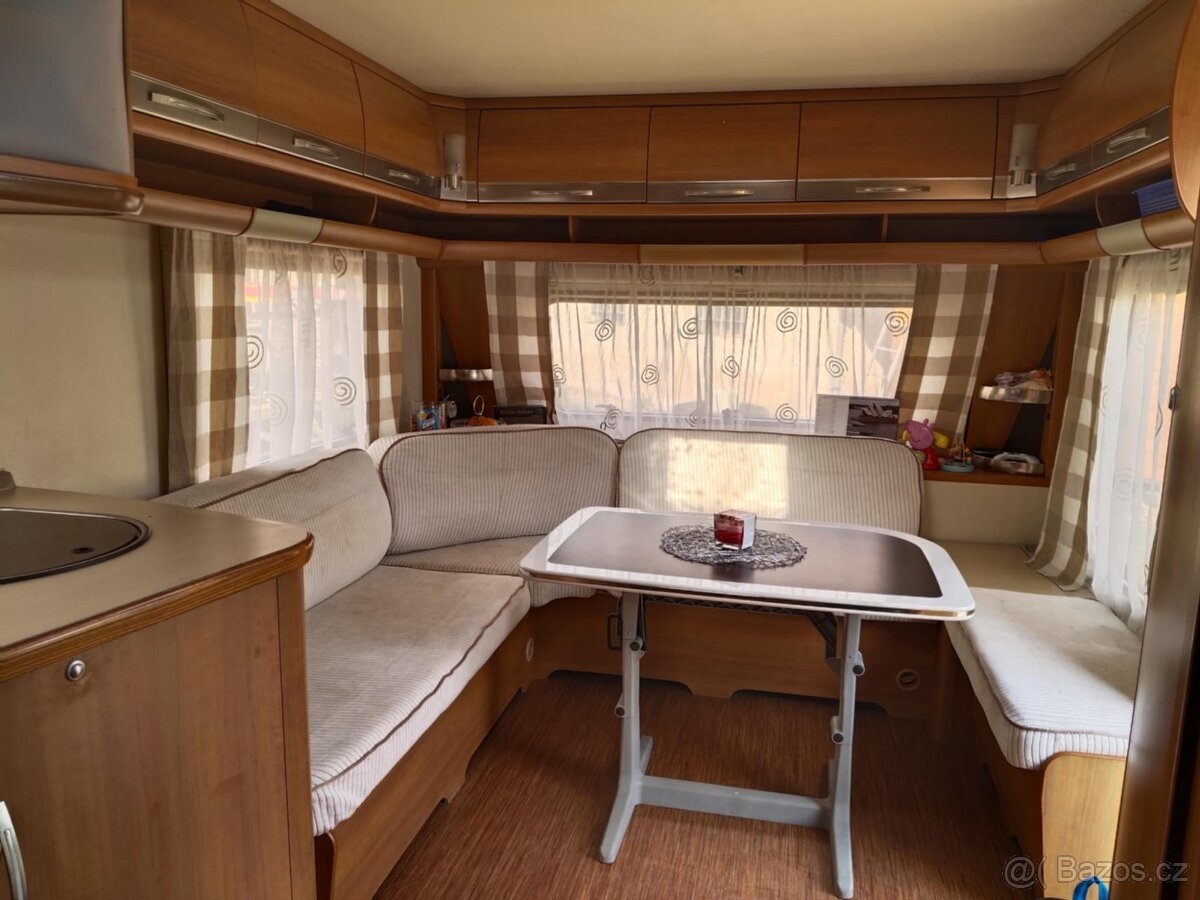 Prodám dvouosý karavan fendt Topas 590 - 12