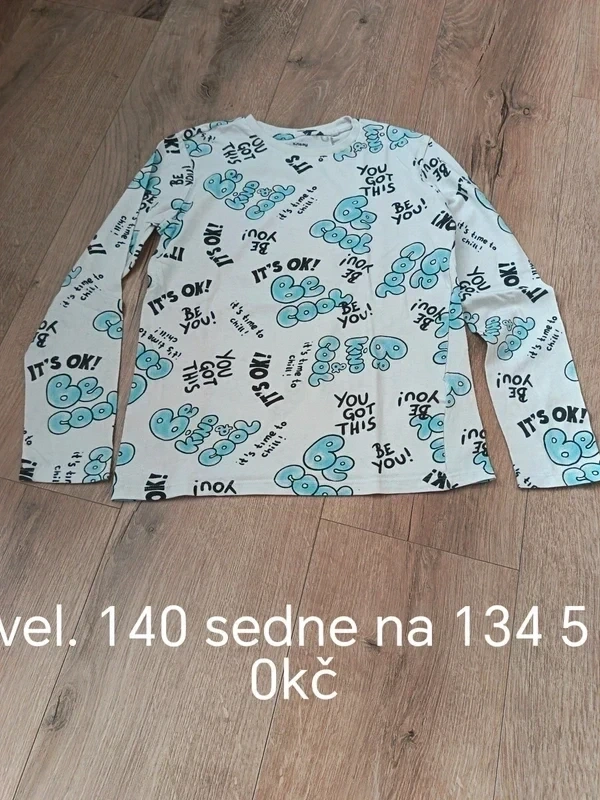 Nabízím chlapecké oblečení po synovi vel. 128/140 - 12