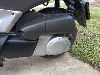 Yamaha X-max 250 - 12