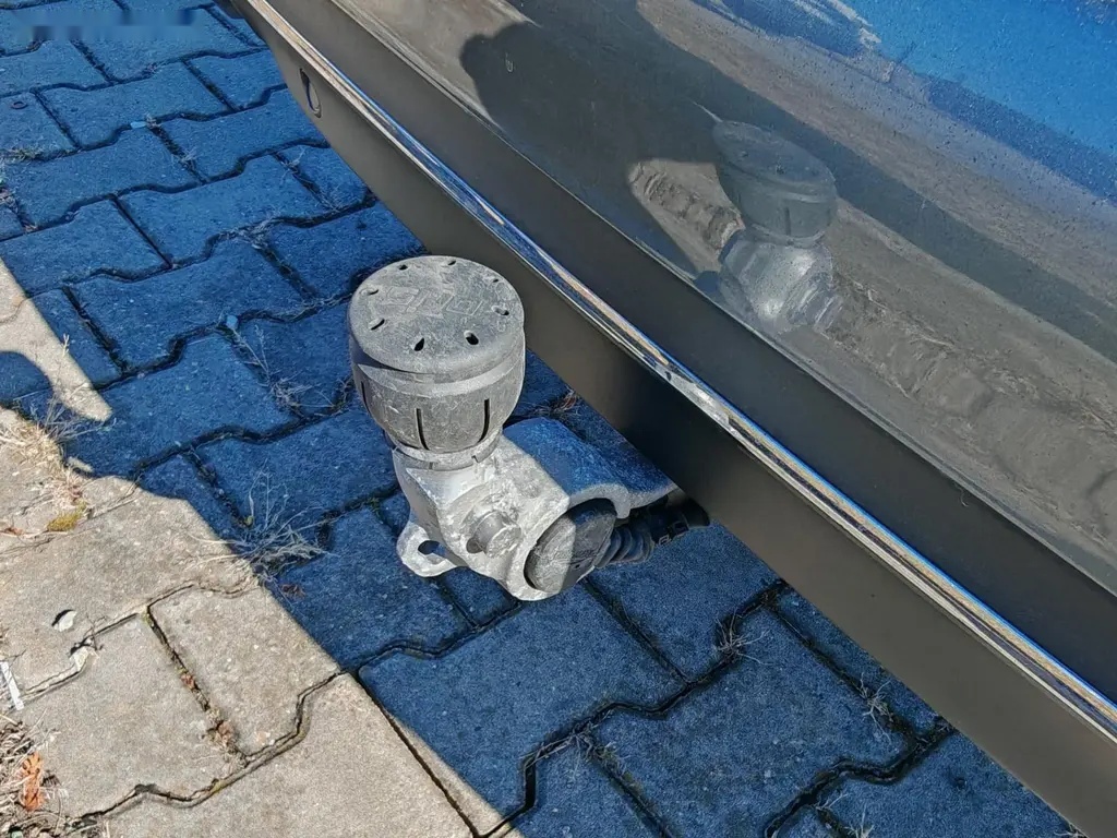 Mercedes-Benz Třídy E, E300de,Panorama,Tažné - 12