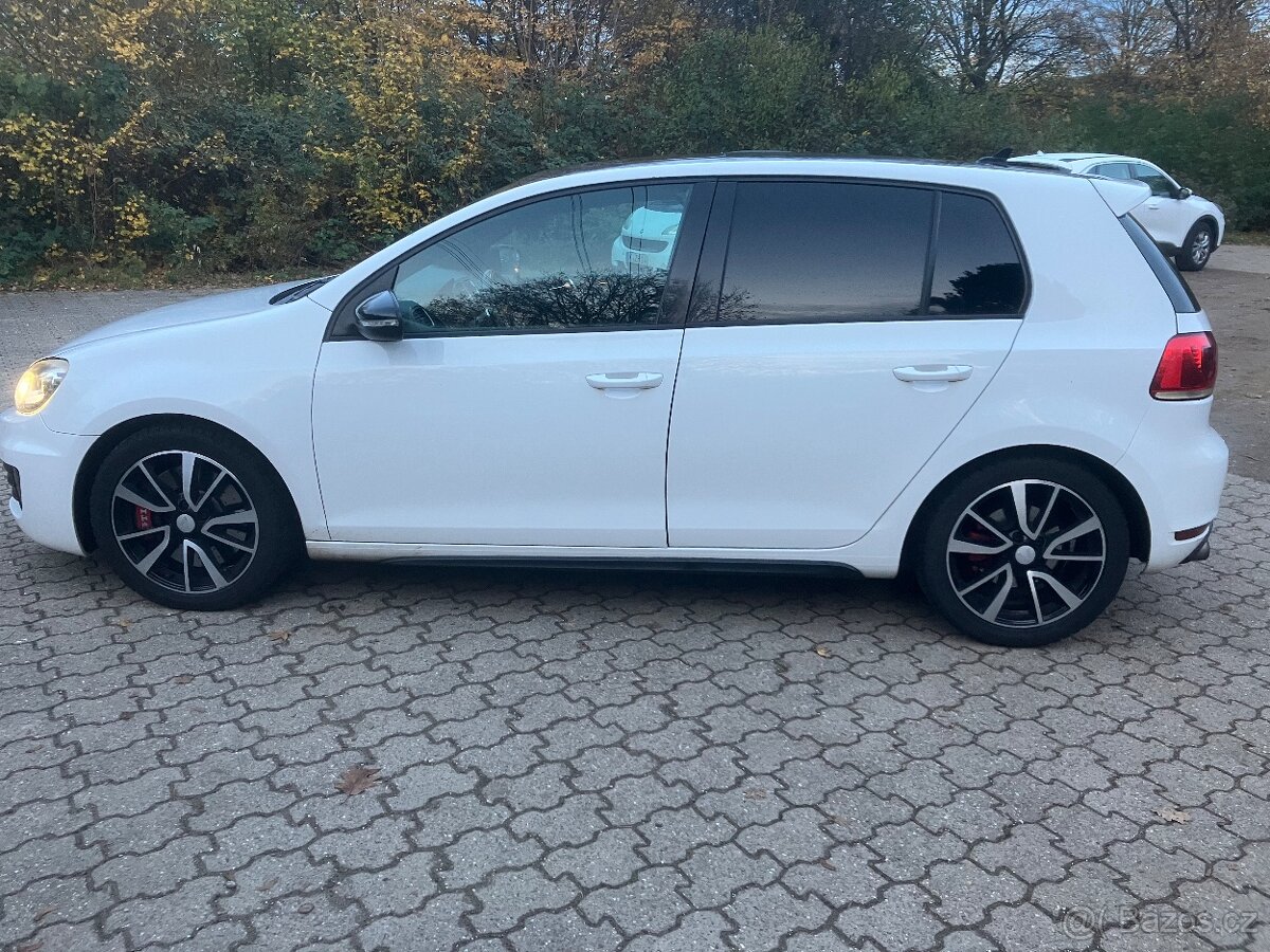 VW Golf 6 GTI - 12