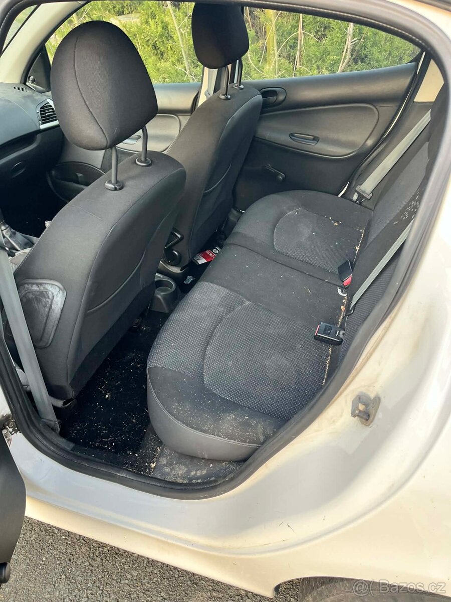 Peugeot 206+ - 12
