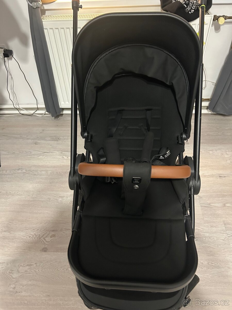 Prodám kočárek značky MOON - 12