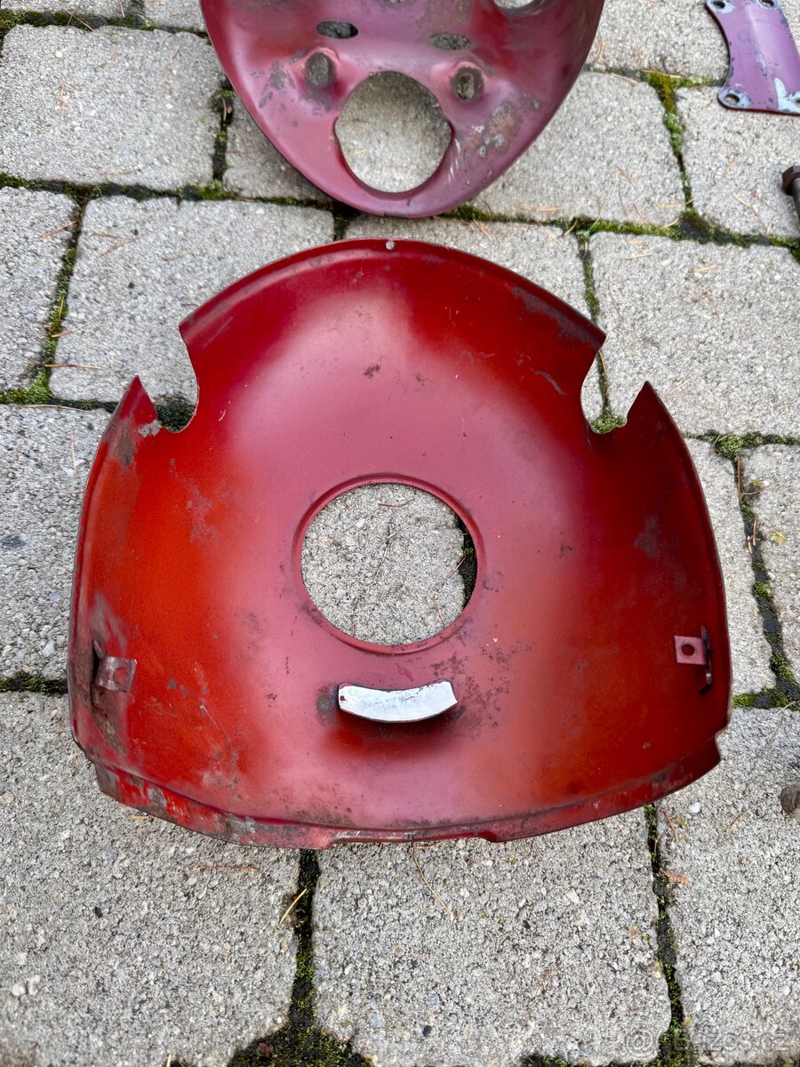 Jawa ČZ 250 350 kyvacka - dily - 12