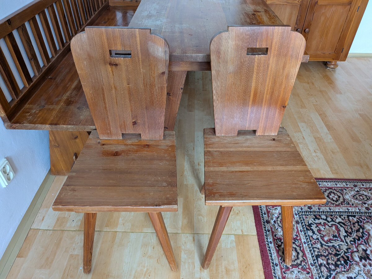 Selská jizba – jídelna - 12