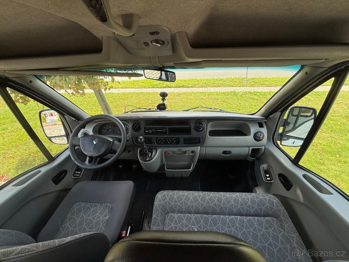 Renault Master 2 - 7míst + valník - rok 5/2010 - 210.267km - 12