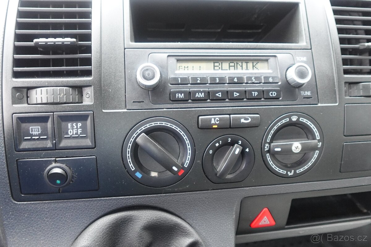 VW TRANSPORTER VALNÍK 1.9TDI KLIMA SERVISKA - 12
