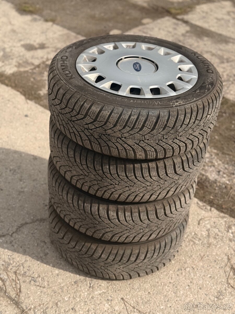 Ford Focus r. 2004 - 12