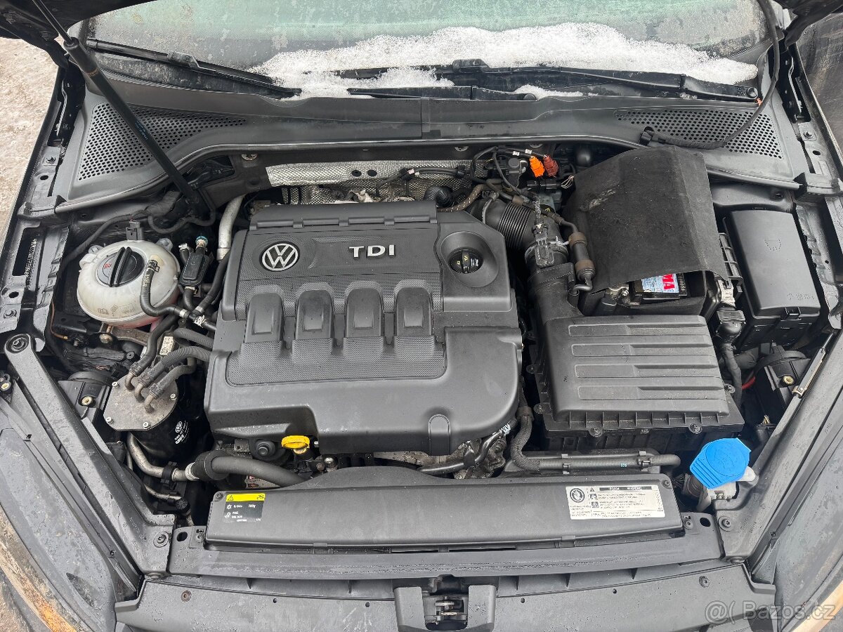 Prodám náhradní díly na ve golf 7 - 12