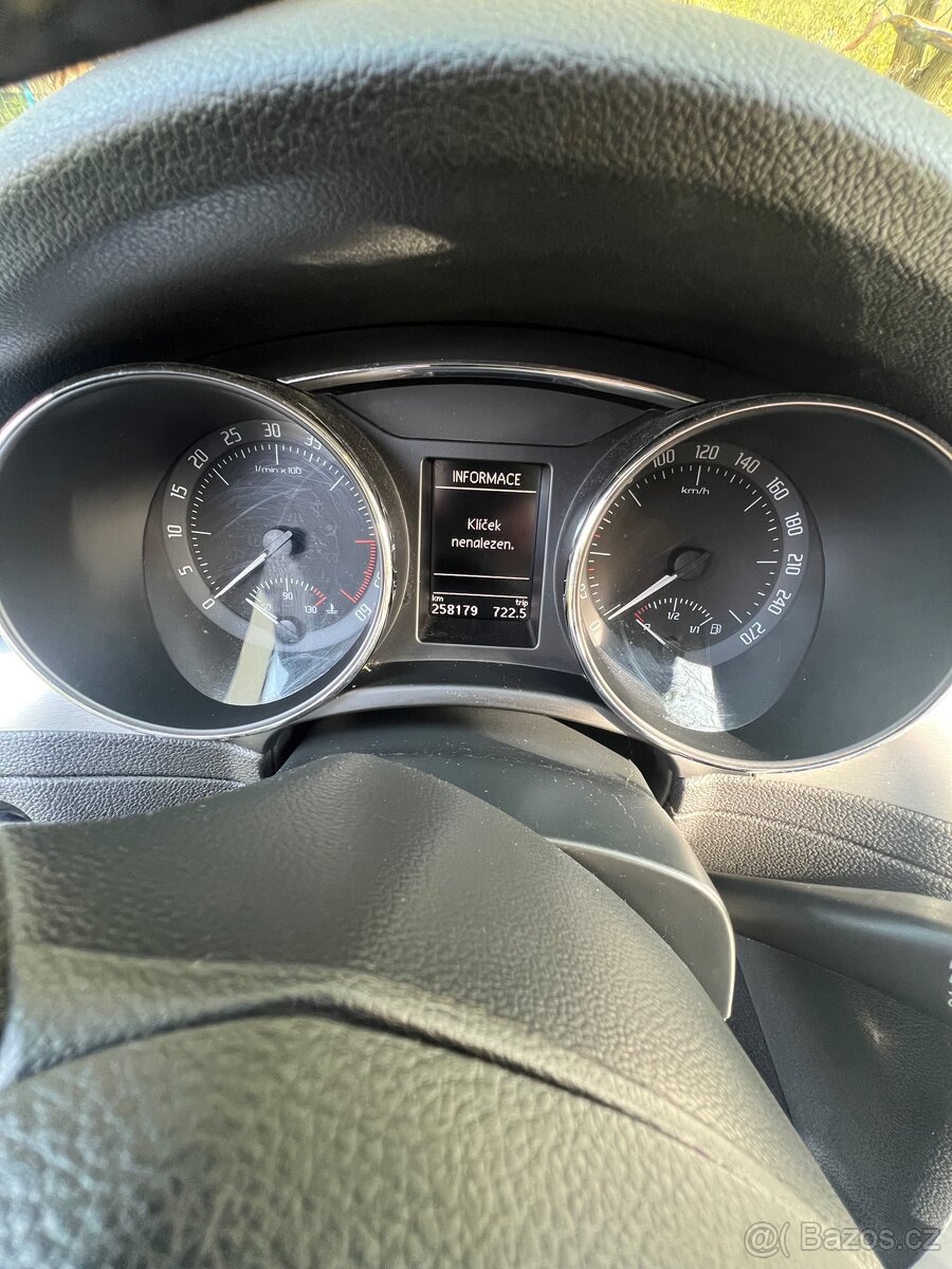 Škoda Superb 2. 3T 2.0 103 kw TDI - 12