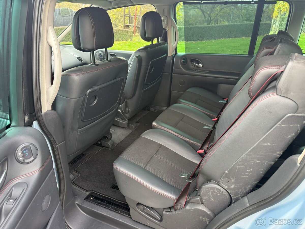 RENAULT ESPACE 2,0 DCI 110 KW 7 MÍST ČR - 12