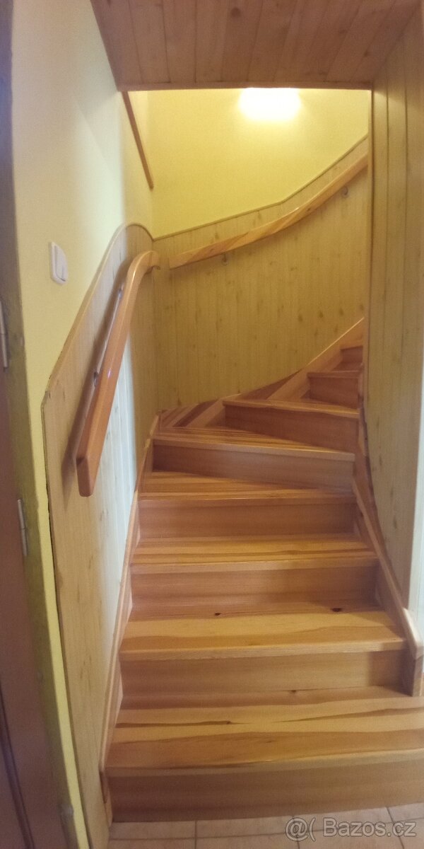 Rodinný dům ve Lhotce pod Ondřejníkem - 12