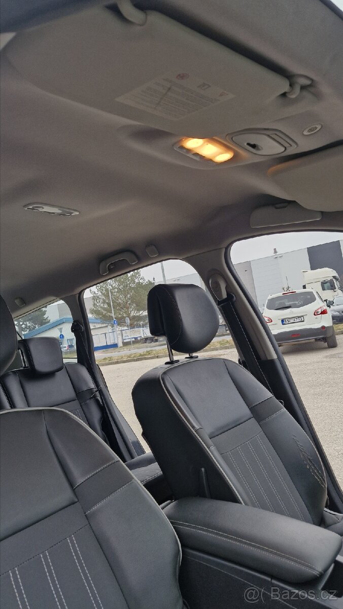 Renault Grand Scenic 2.0 nafta 2012 5 mist - 12