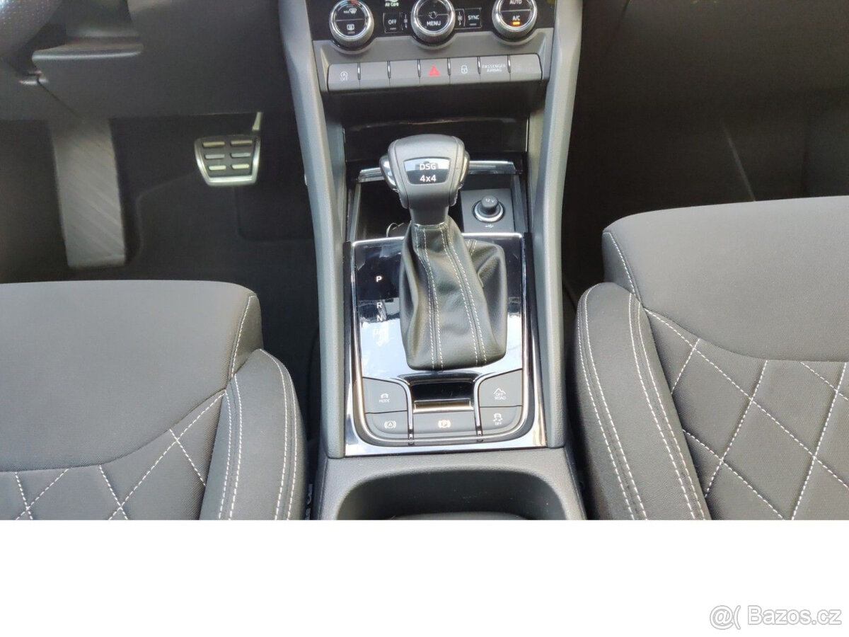 Škoda Karoq Sportline 2.0 TDi DSG 4x4 - navi,LED,tažné,150PS - 12