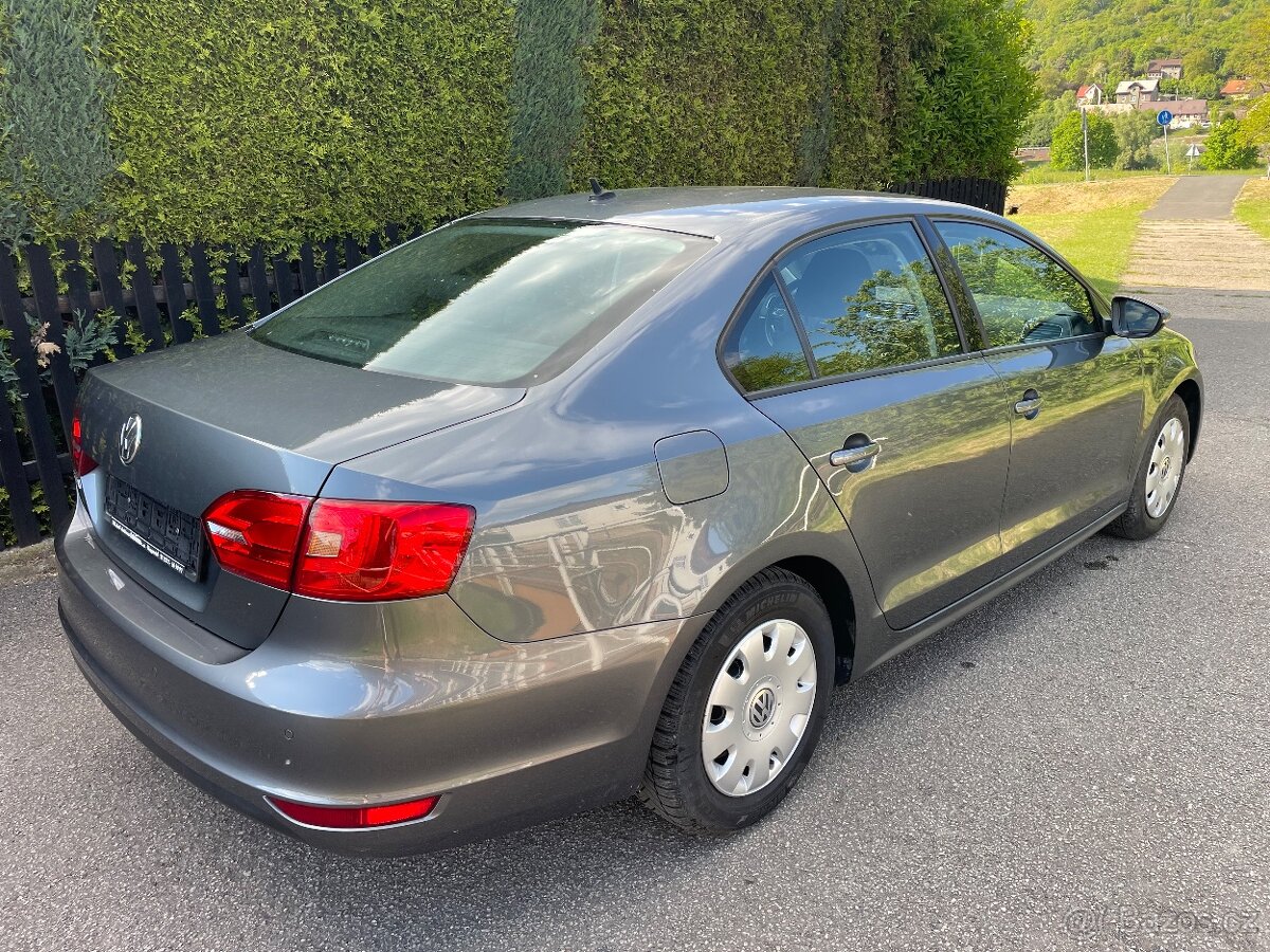 Volkswagen Jetta 1,2 TSi 77kW COMFORTLINE - 12